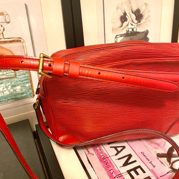 Louis Vuitton Trocadero - Picture 5 of 9